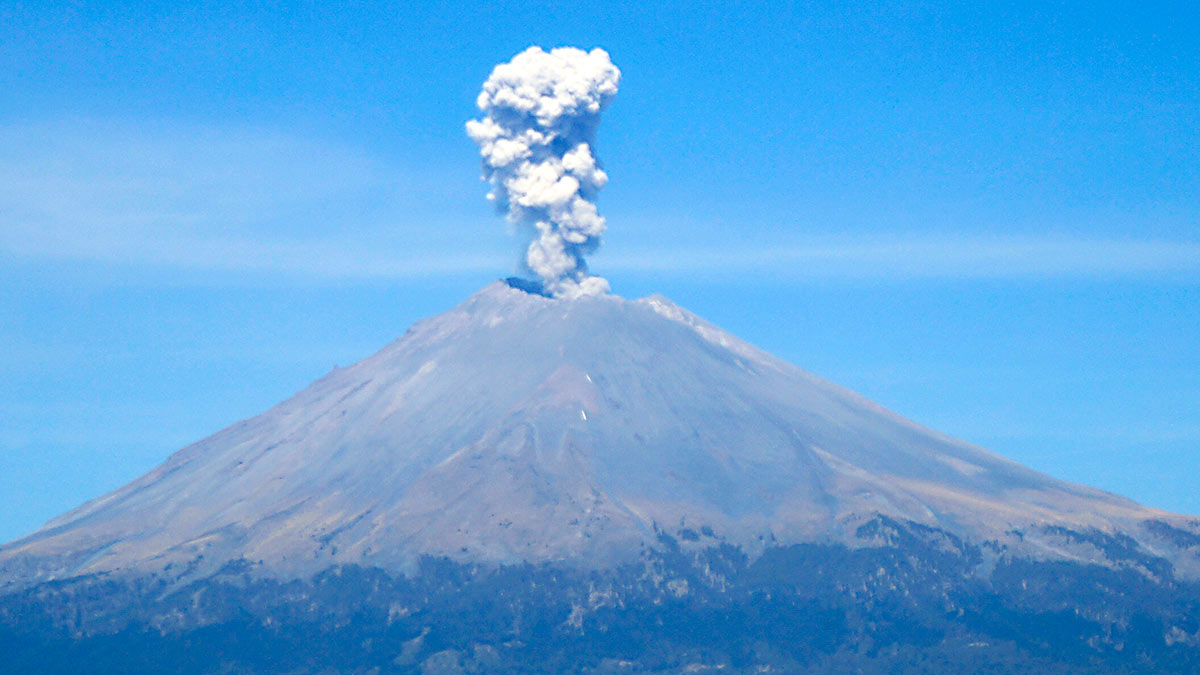 Popocatépetl con hasta 148 exhalaciones