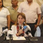 Margarita González pide a sus contrincantes renunciar a sus